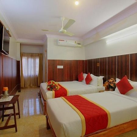 Hotel O Sai Vishram Бангалор Екстериор снимка