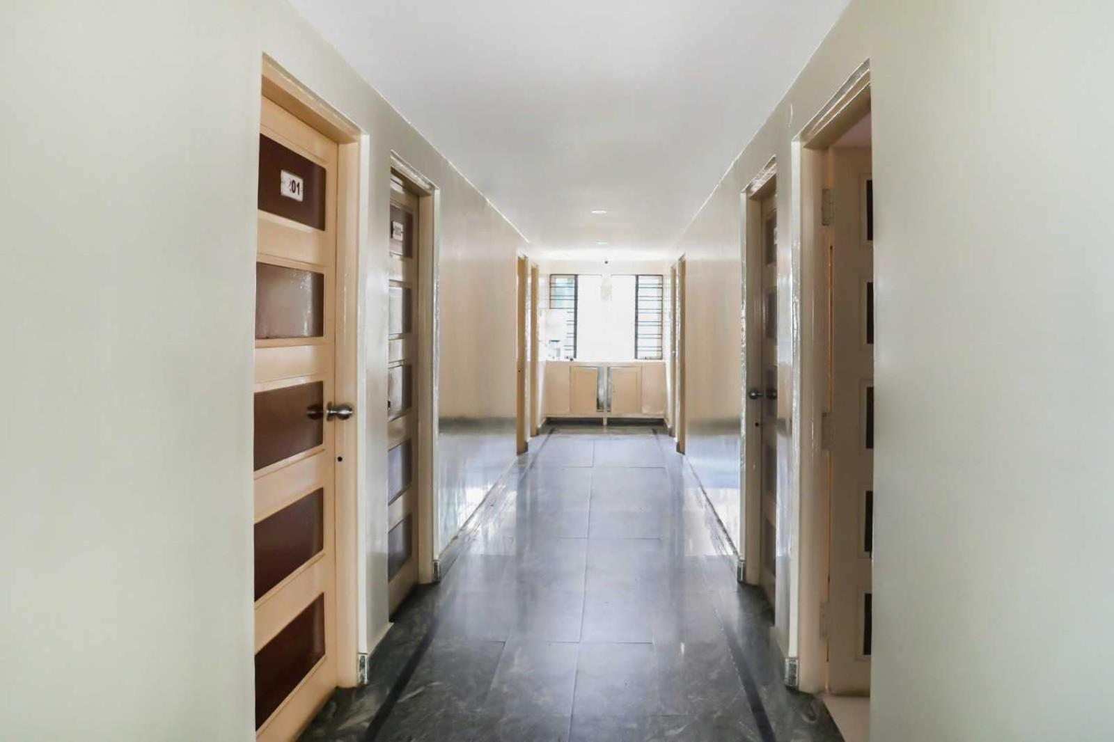 Hotel O Sai Vishram Бангалор Екстериор снимка
