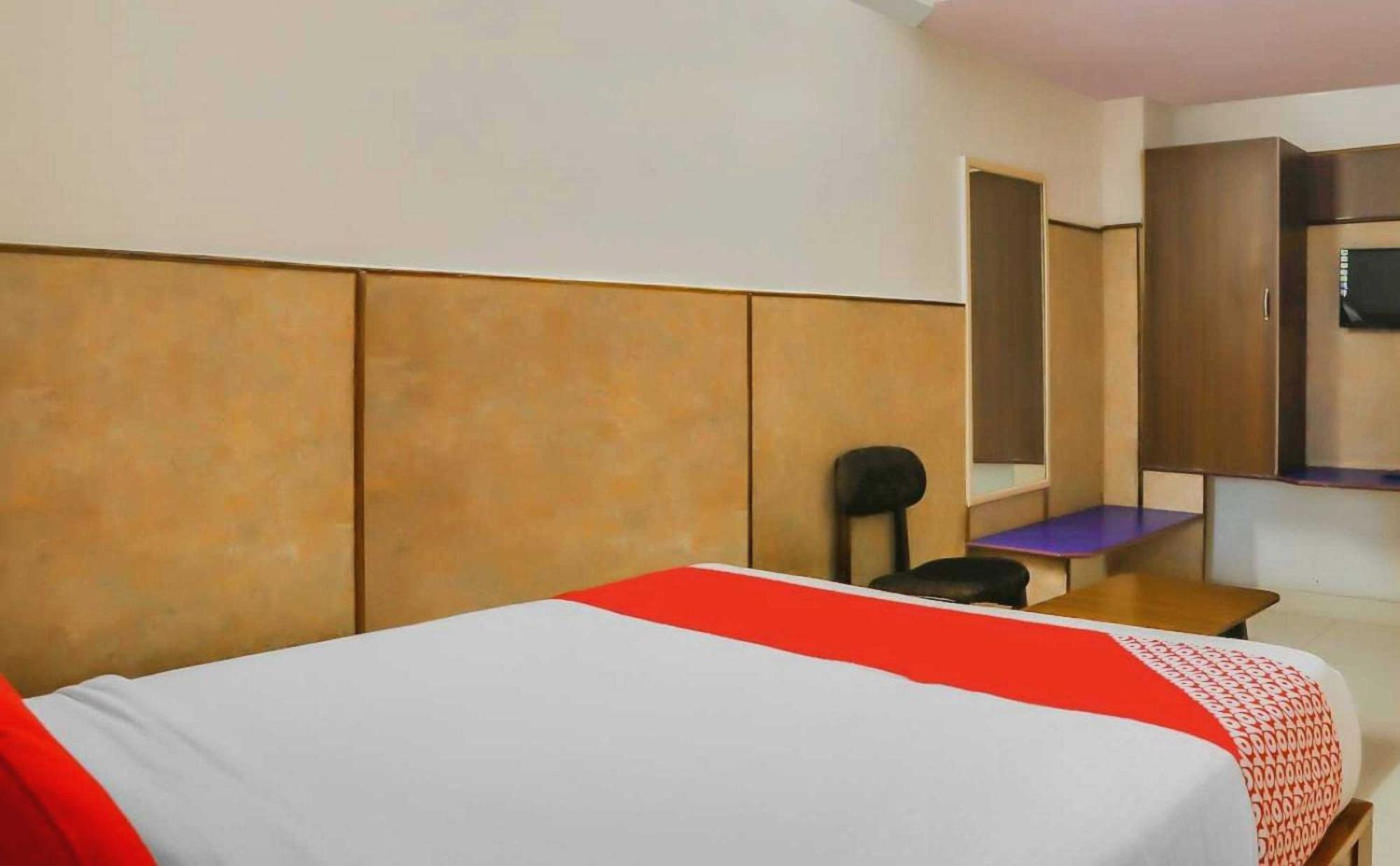 Hotel O Sai Vishram Бангалор Екстериор снимка