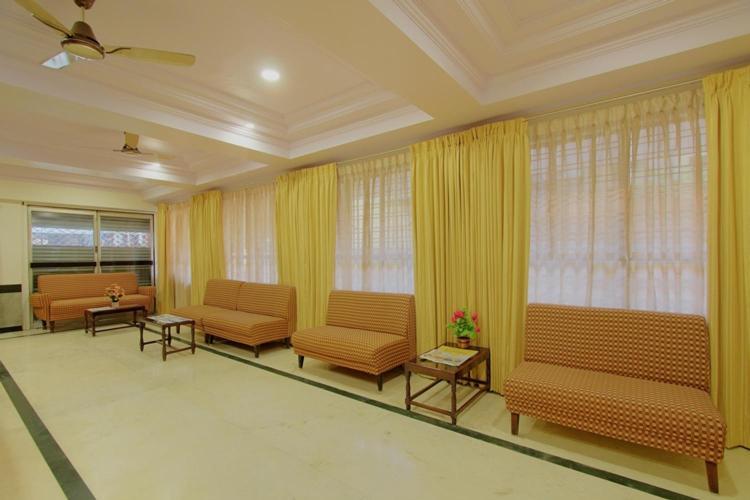 Hotel O Sai Vishram Бангалор Екстериор снимка